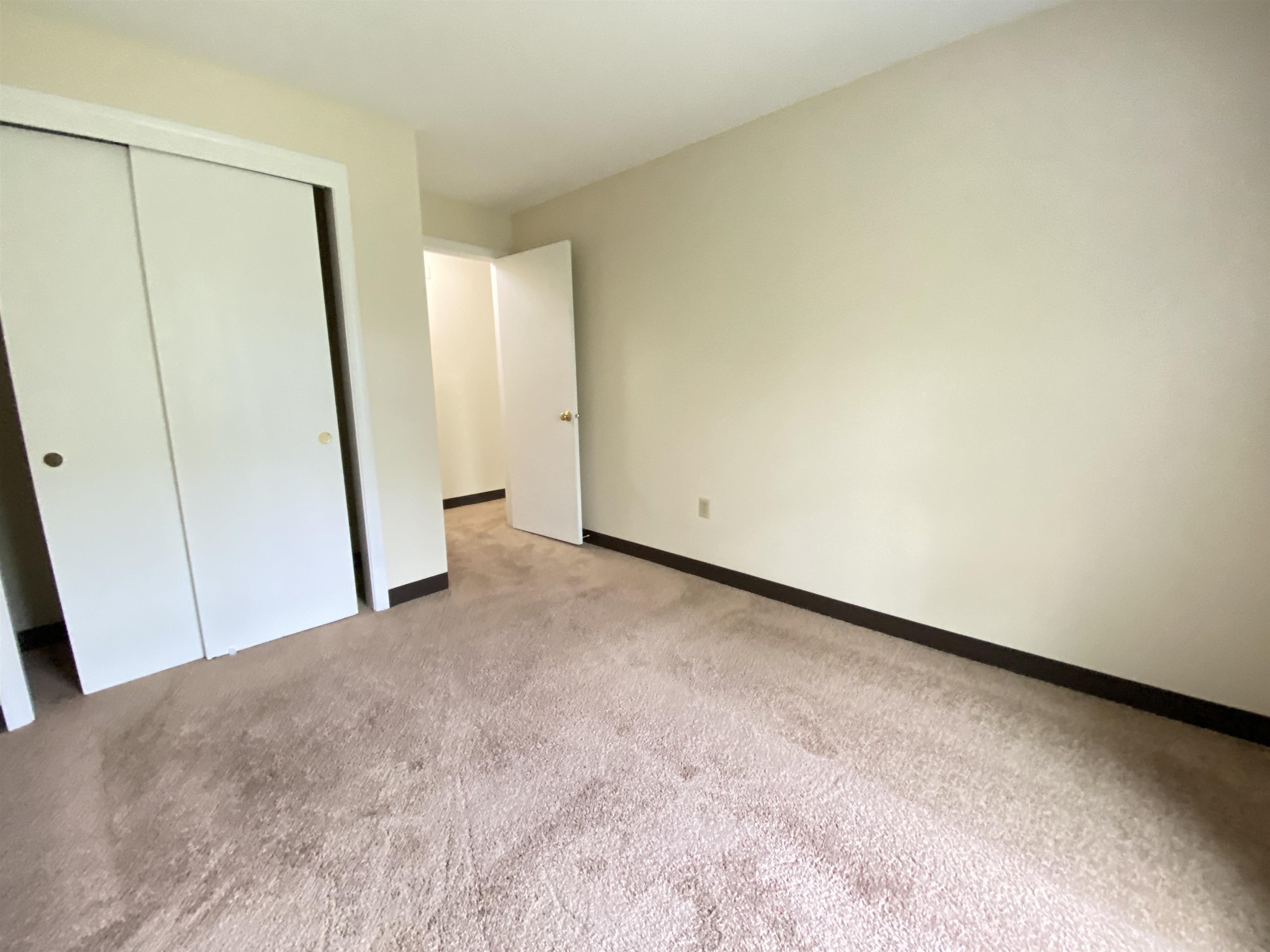 177 Eastern Avenue, Unit 301 Manchester, NH 03104 - Photo 20 of 50