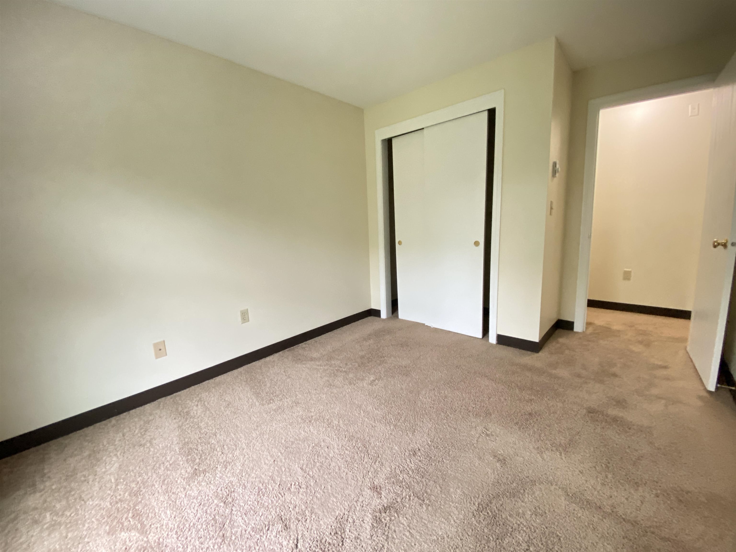 177 Eastern Avenue, Unit 301 Manchester, NH 03104 - Photo 21 of 50