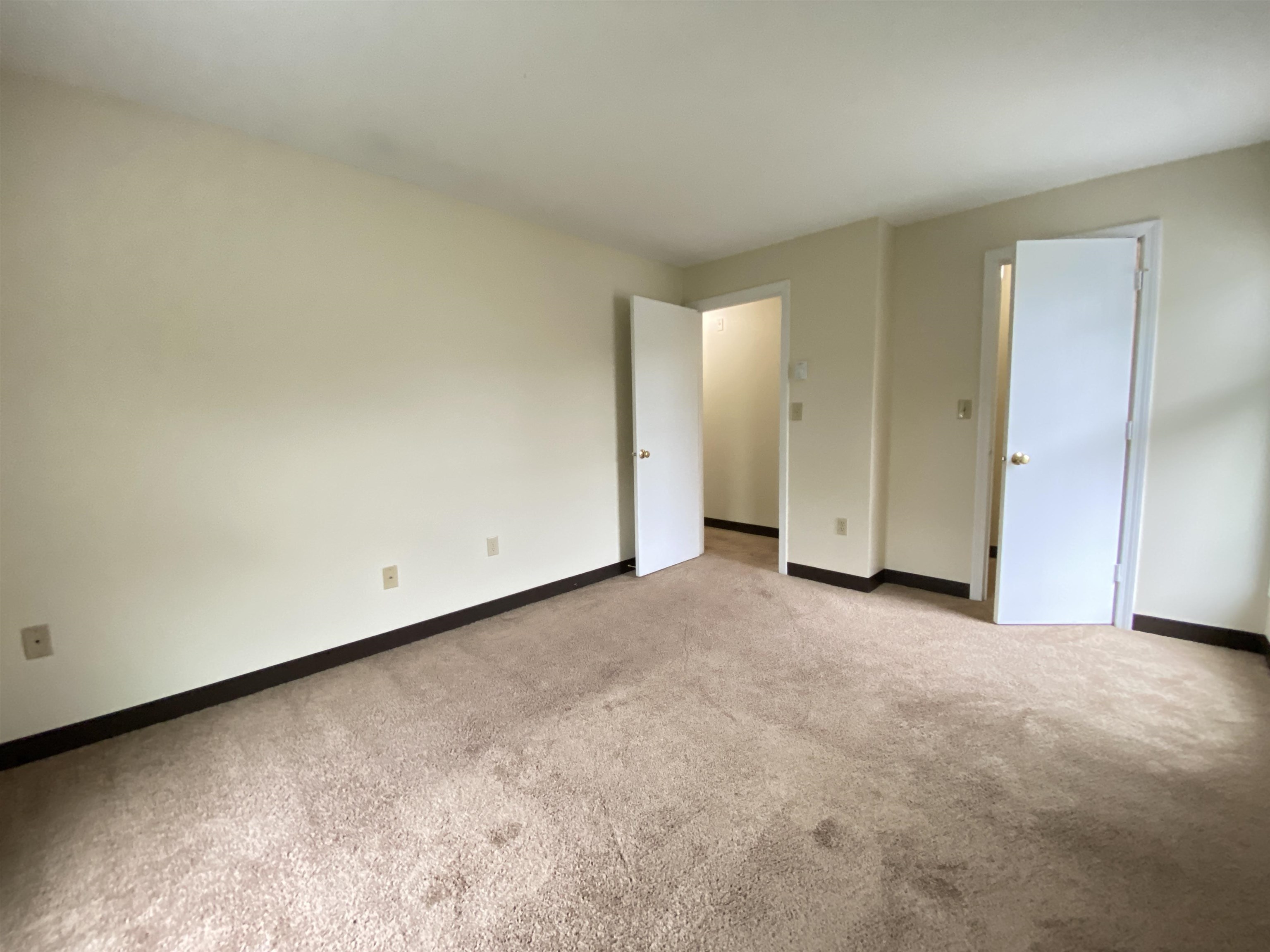 177 Eastern Avenue, Unit 301 Manchester, NH 03104 - Photo 23 of 50