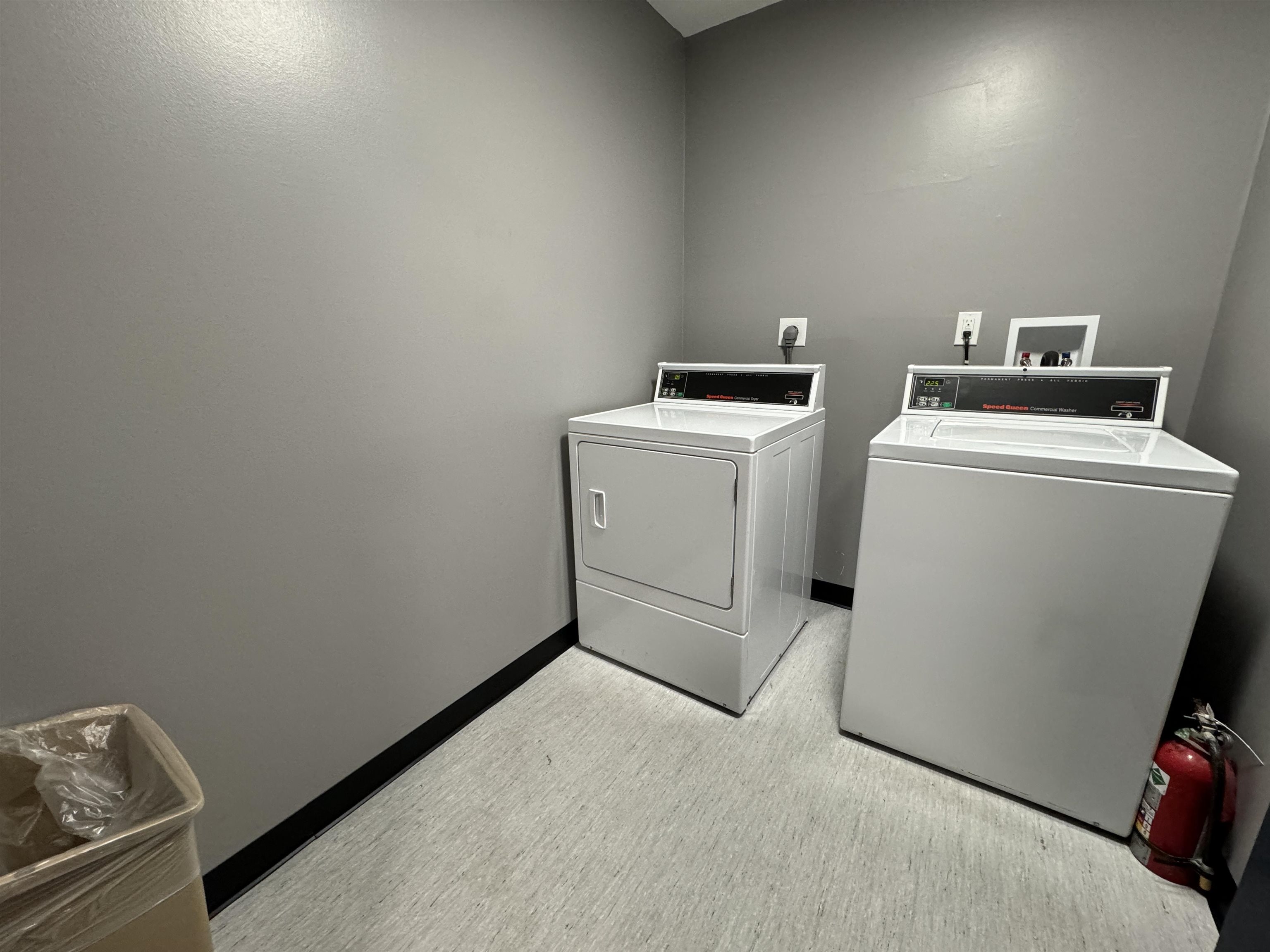 177 Eastern Avenue, Unit 301 Manchester, NH 03104 - Photo 39 of 50