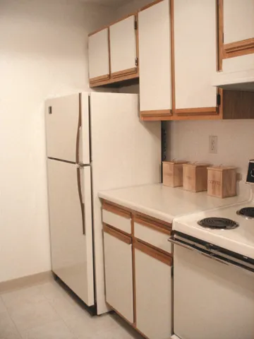 $1,850 | 177 Eastern Avenue, Unit 301, Manchester, NH 03104