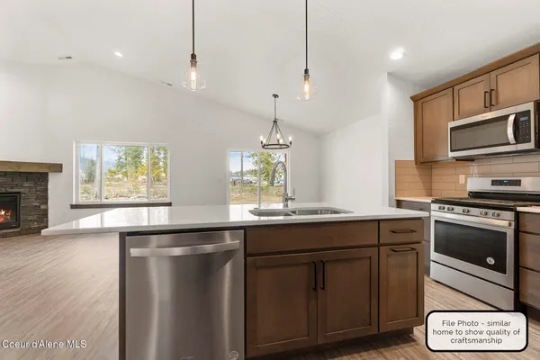 $462,700 | 2 East Valley Street South, Oldtown, ID 83822