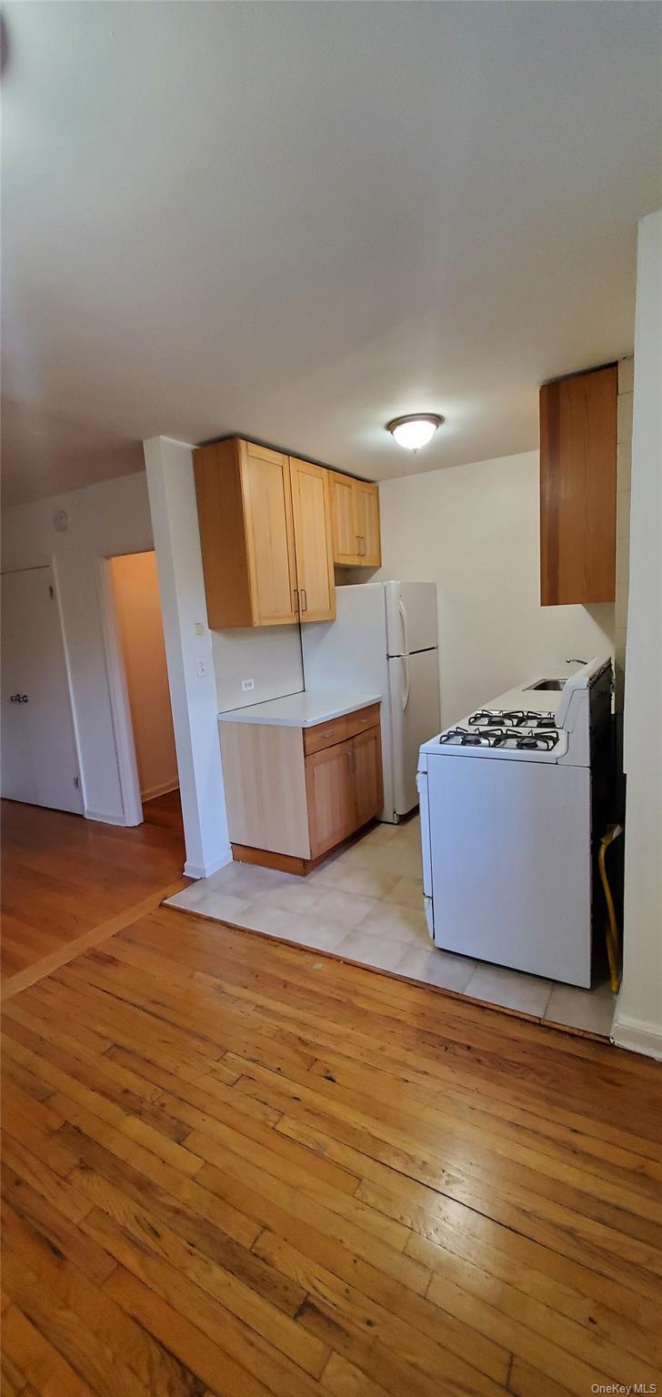 102-35 64th Road, Unit 3K Queens, NY 11375 - Photo 4 of 11