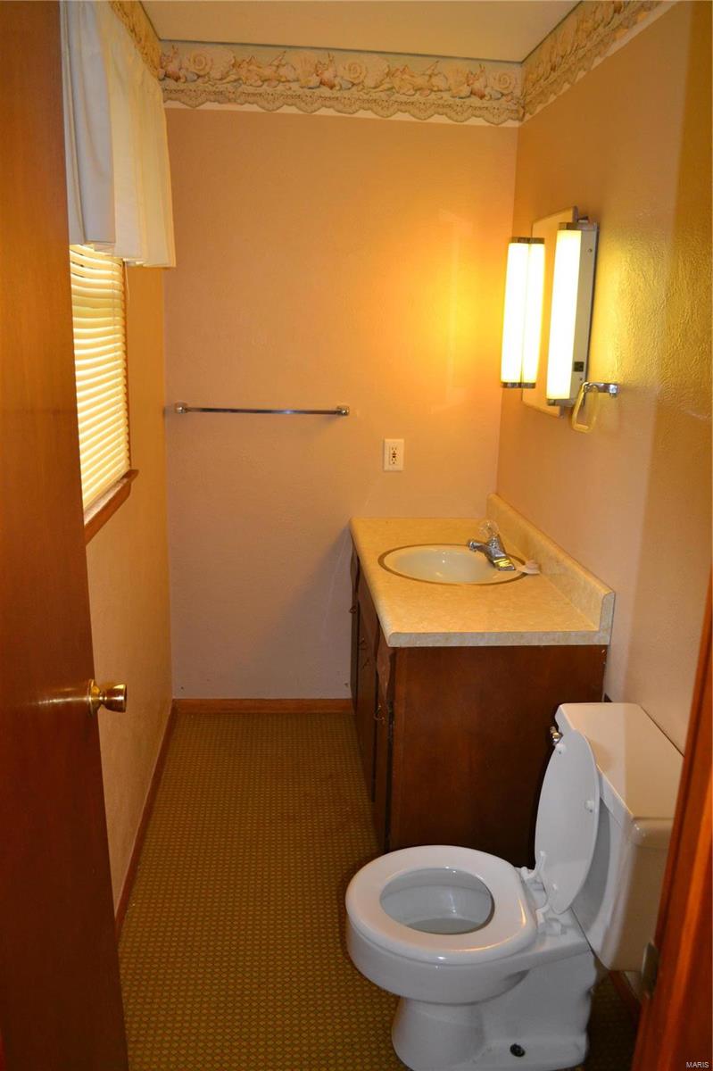 9524 Schuline Road Sparta, IL 62286 - Photo 12 of 20