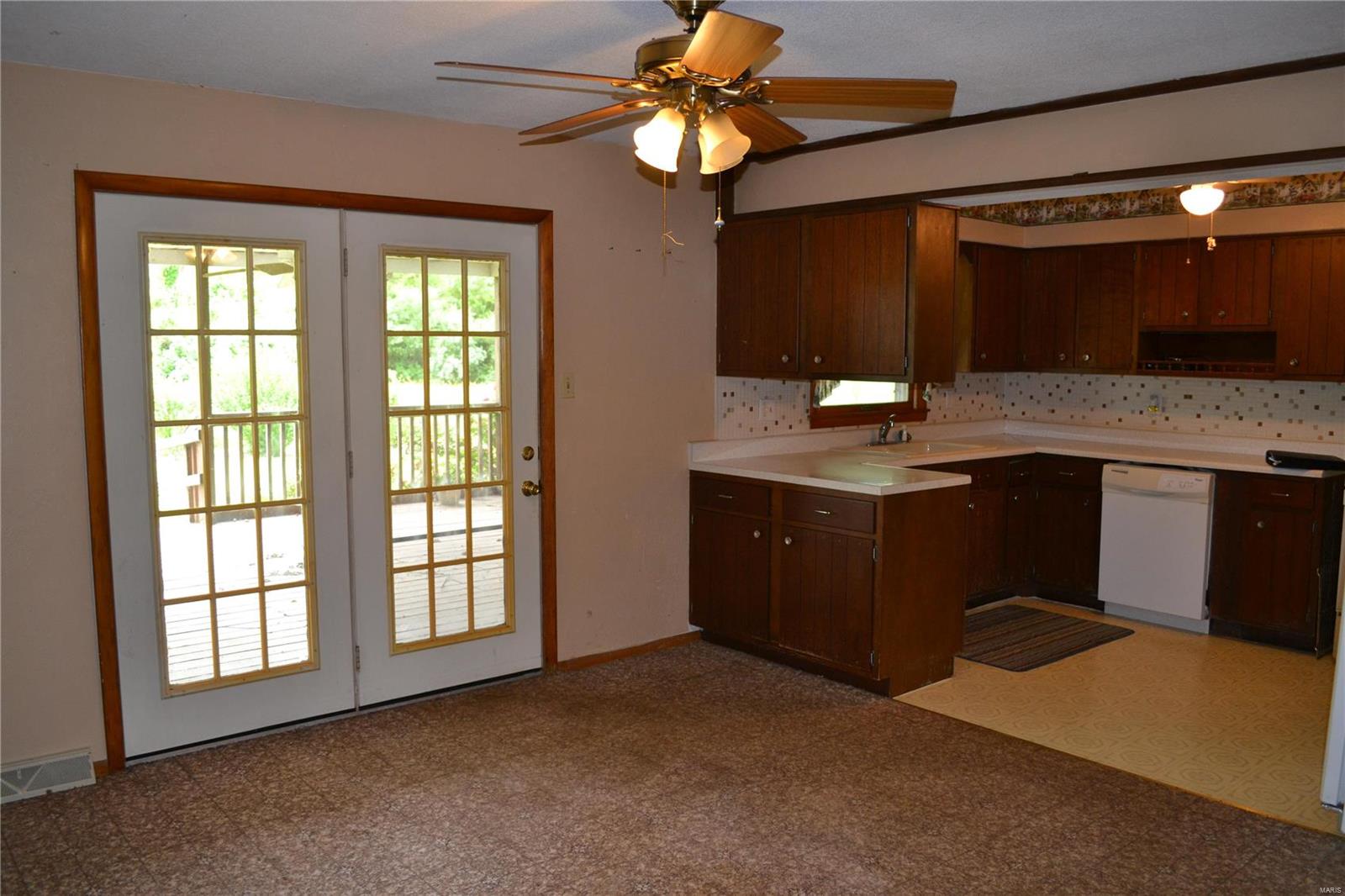9524 Schuline Road Sparta, IL 62286 - Photo 4 of 20