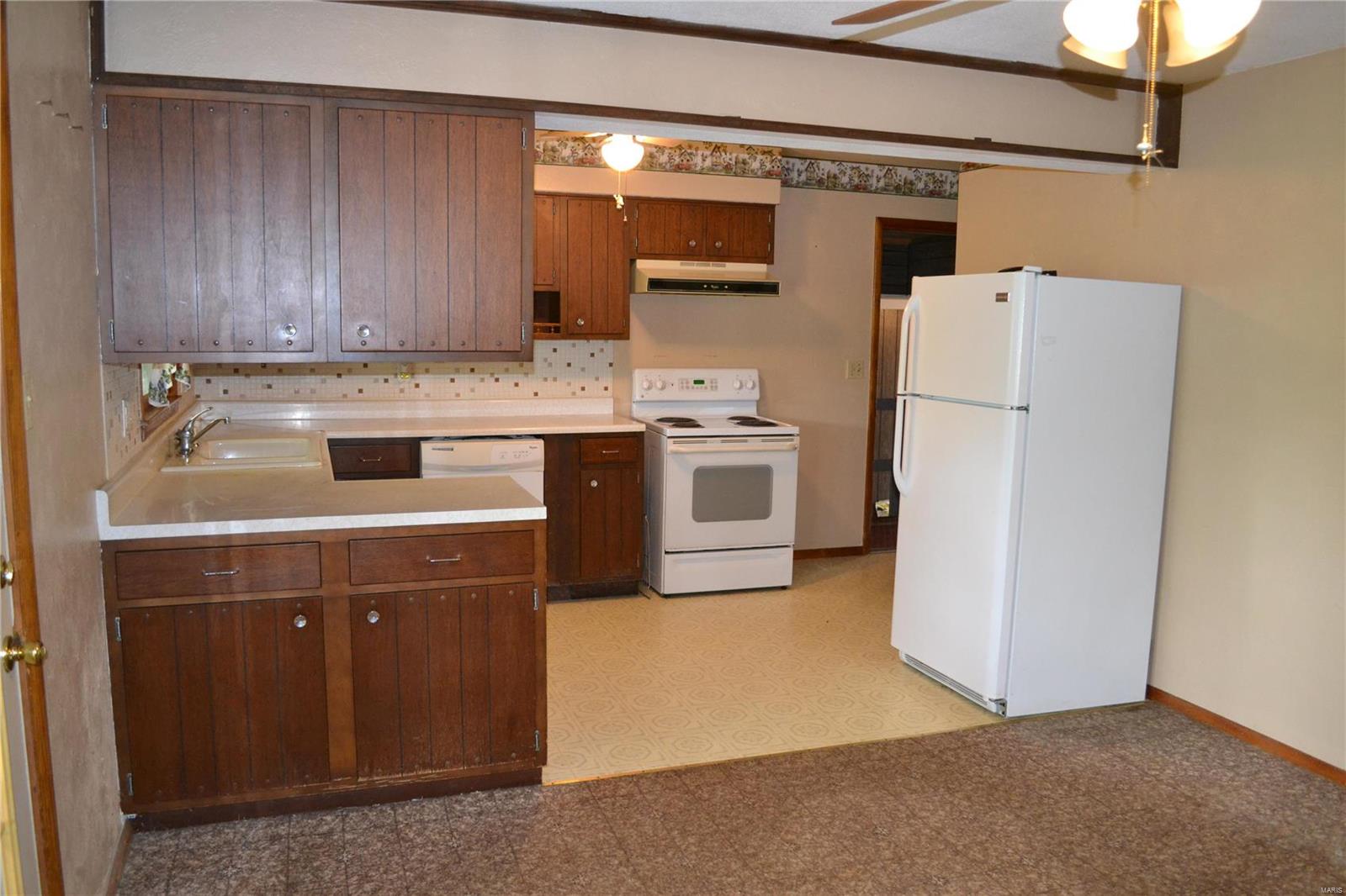 9524 Schuline Road Sparta, IL 62286 - Photo 5 of 20
