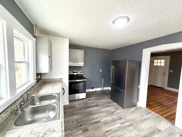 $1,600 | 3003 Tyree Springs Road, Hendersonville, TN 37075