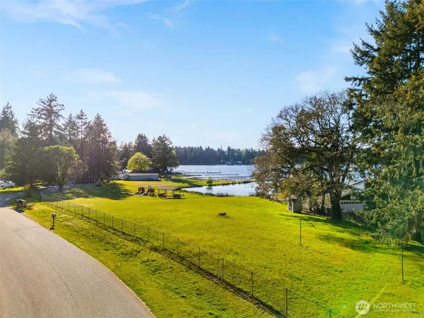 $520,000 | 6802 33rd Avenue Southeast, Lacey, WA 98503