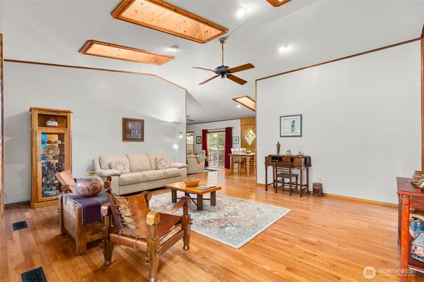 $520,000 | 6802 33rd Avenue Southeast, Lacey, WA 98503