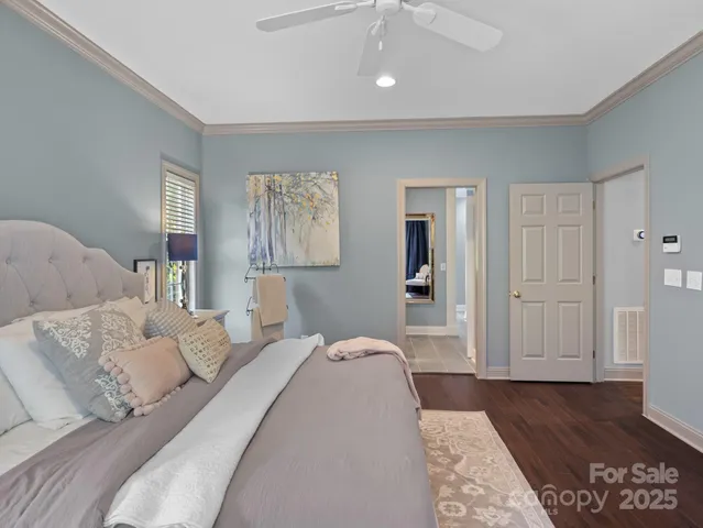 $765,000 | 150 Pinnacle Shores Drive, Mooresville, NC 28117