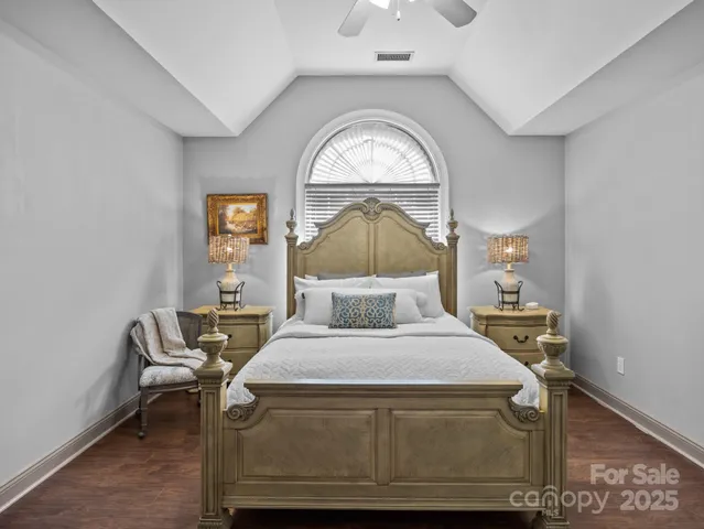 $765,000 | 150 Pinnacle Shores Drive, Mooresville, NC 28117