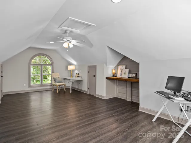 $765,000 | 150 Pinnacle Shores Drive, Mooresville, NC 28117