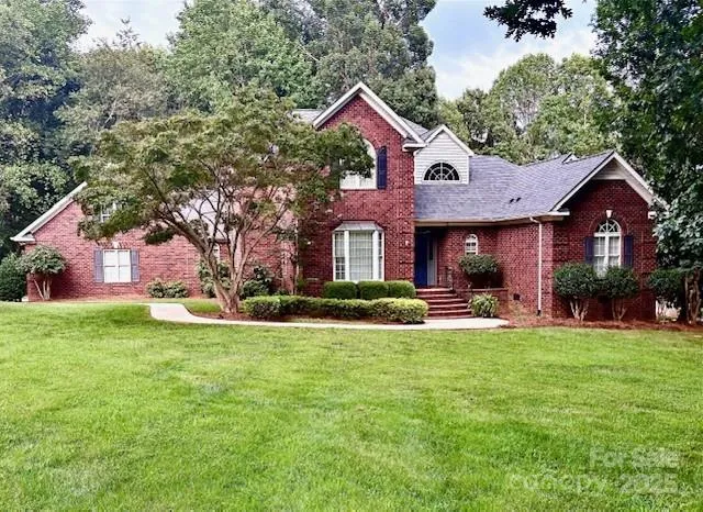 $765,000 | 150 Pinnacle Shores Drive, Mooresville, NC 28117