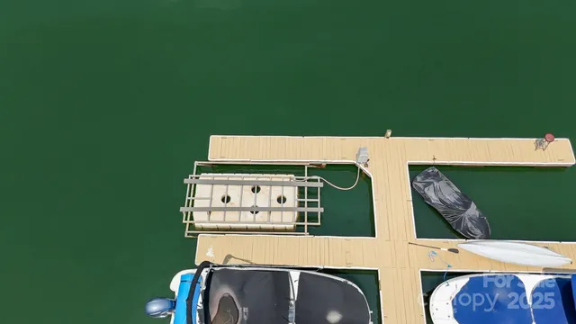 $765,000 | 150 Pinnacle Shores Drive, Mooresville, NC 28117