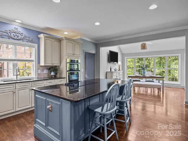 $765,000 | 150 Pinnacle Shores Drive, Mooresville, NC 28117