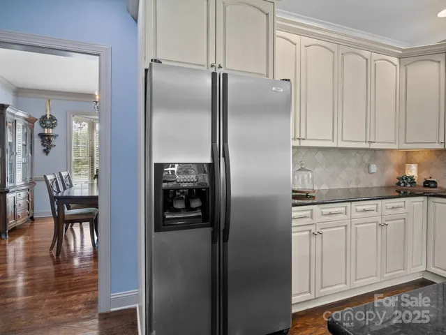 $765,000 | 150 Pinnacle Shores Drive, Mooresville, NC 28117