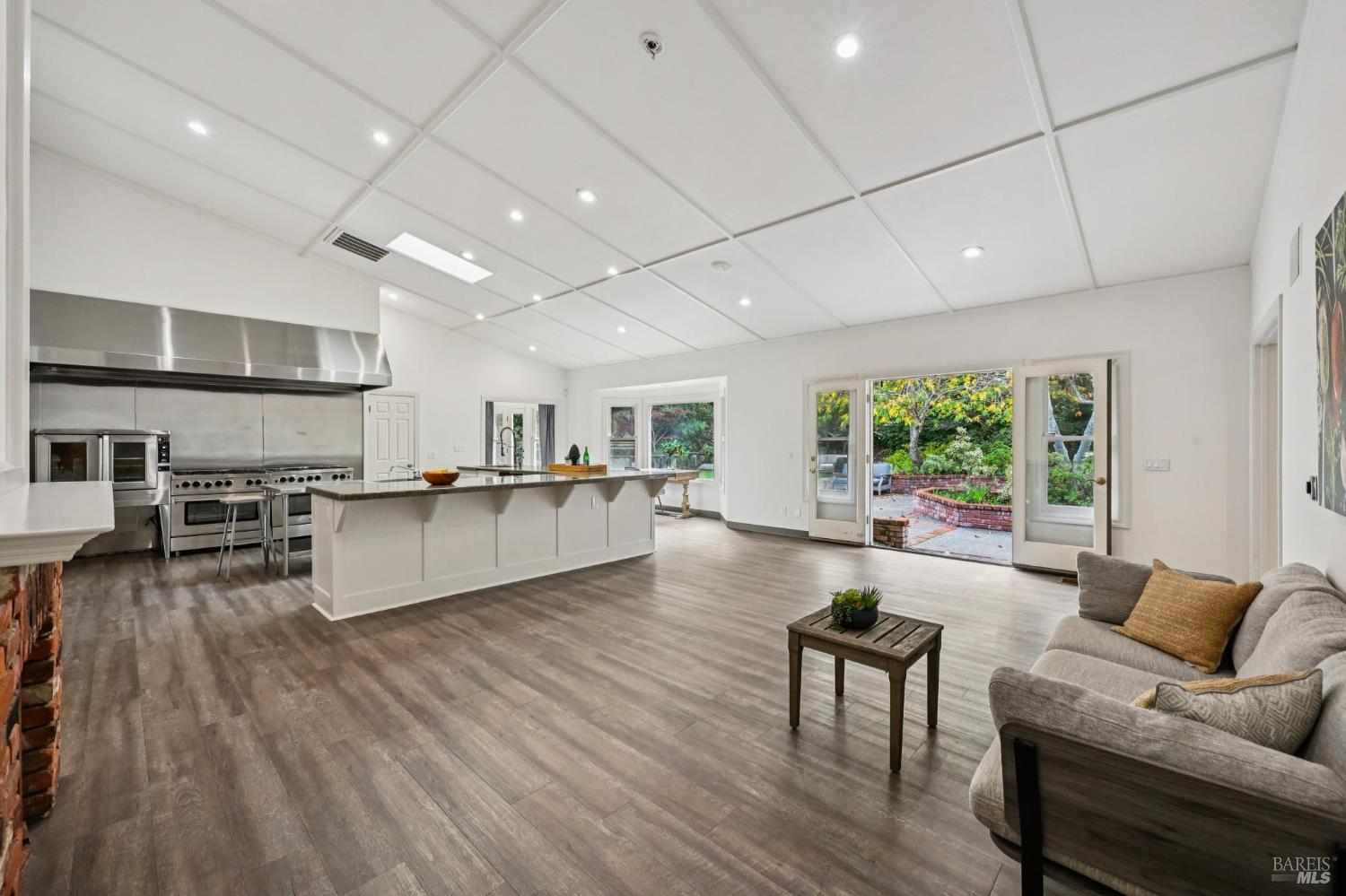 5 Maoli Drive San Rafael, CA 94903 - Photo 12 of 74