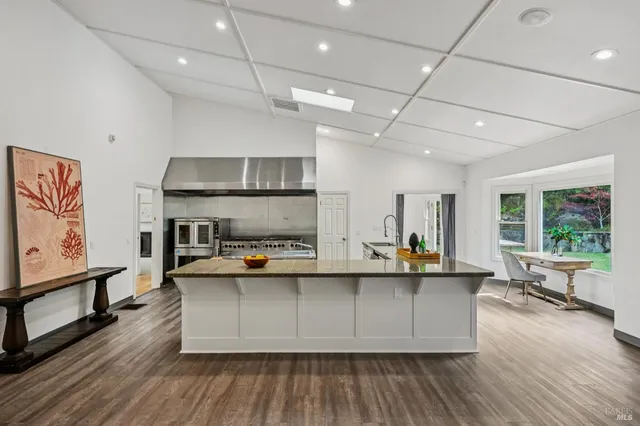 $3,250,000 | 5 Maoli Drive, San Rafael, CA 94903