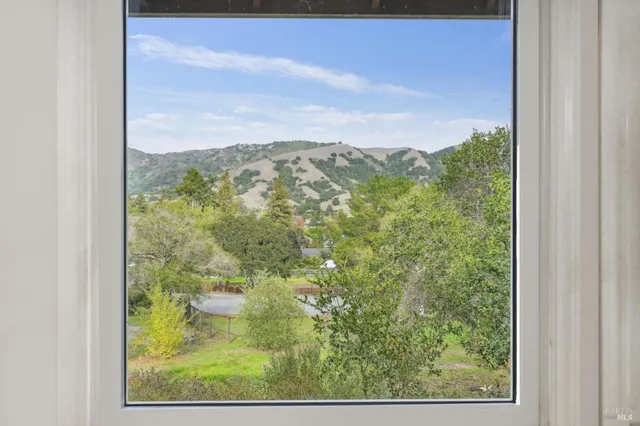 $3,250,000 | 5 Maoli Drive, San Rafael, CA 94903