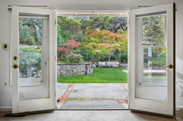 $3,250,000 | 5 Maoli Drive, San Rafael, CA 94903