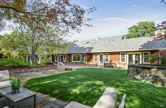 $3,250,000 | 5 Maoli Drive, San Rafael, CA 94903