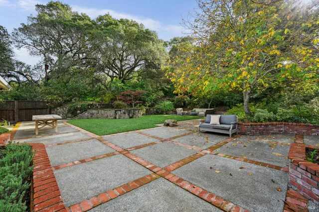 $3,250,000 | 5 Maoli Drive, San Rafael, CA 94903
