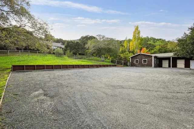 $3,250,000 | 5 Maoli Drive, San Rafael, CA 94903