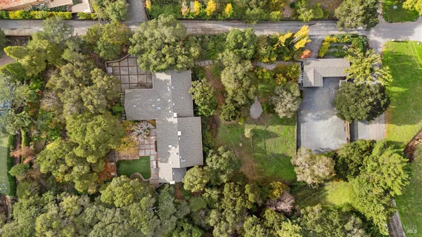 $2,995,000 | 5 Maoli Drive, San Rafael, CA 94903