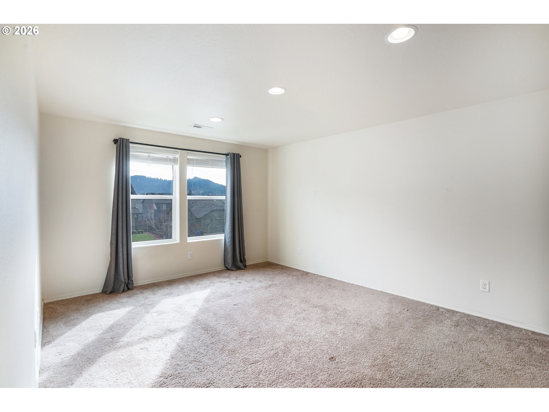 4680 Glacier Meadows Loop Springfield, OR 97478 - Photo 36 of 46