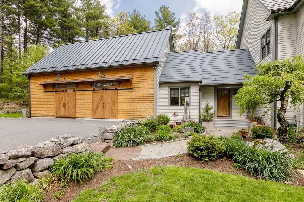 147 Nourse Road Bolton, MA 01740 - Photo 3 of 36