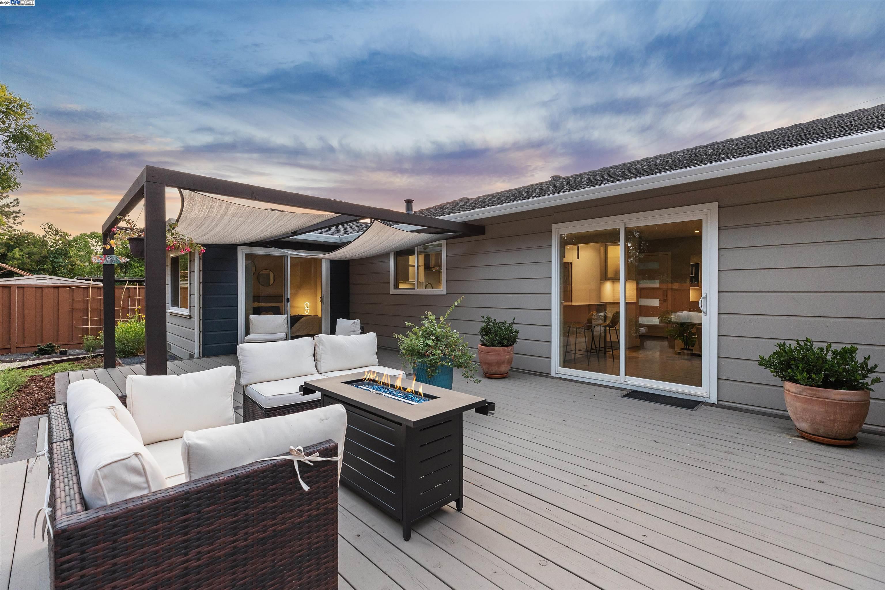 1230 Hale Drive Concord, CA 94518 - Photo 38 of 60 a view of a patio with couches and potted plants
