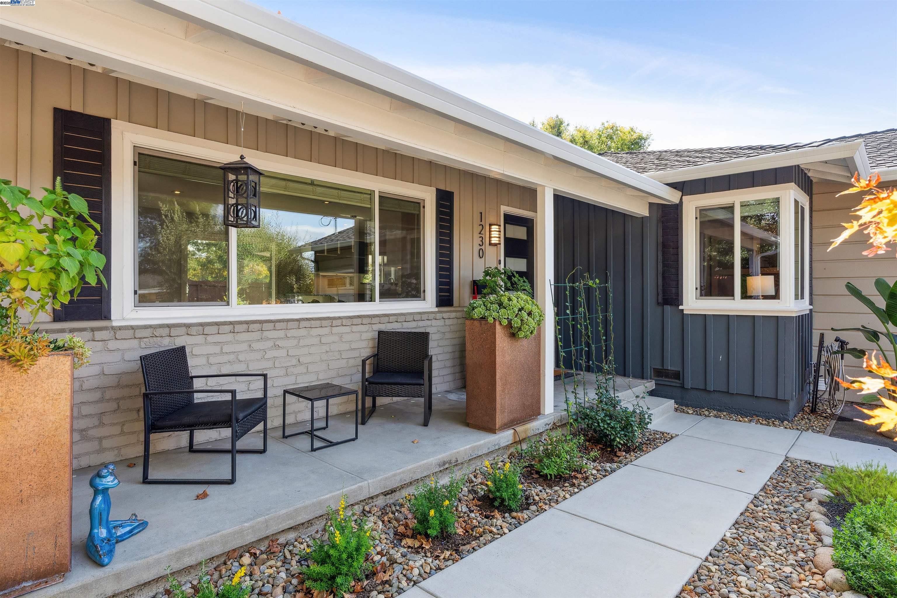 1230 Hale Drive Concord, CA 94518 - Photo 4 of 60