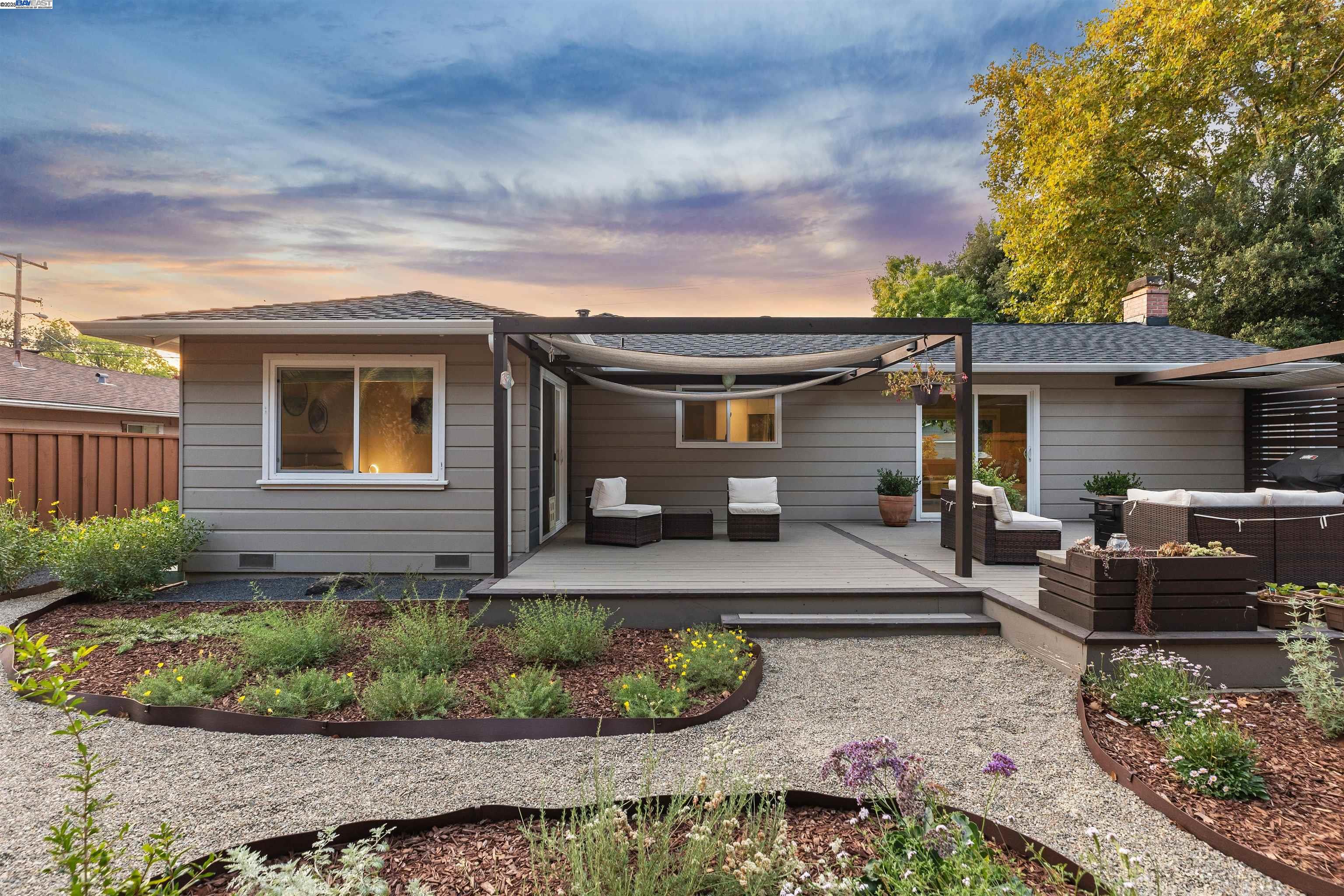 1230 Hale Drive Concord, CA 94518 - Photo 44 of 60