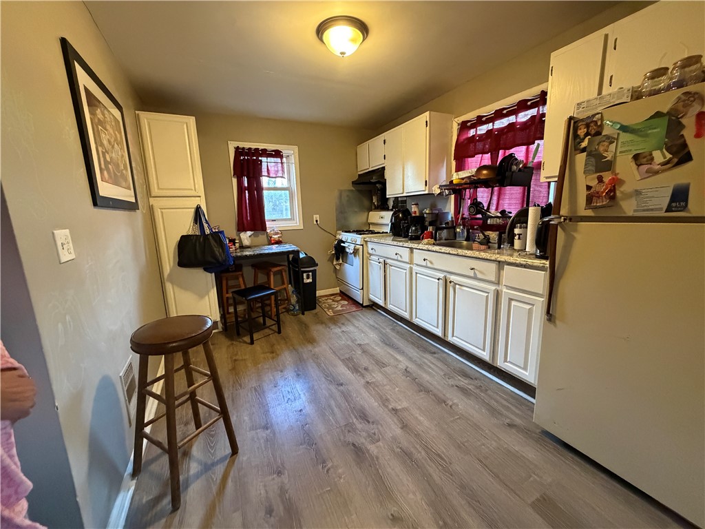 43 Judson Street Rochester, NY 14611 - Photo 10 of 30 Gallery Image 10