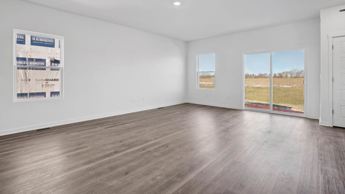 7076 Fair Oaks Road Racine, WI 53403 - Photo 6 of 42