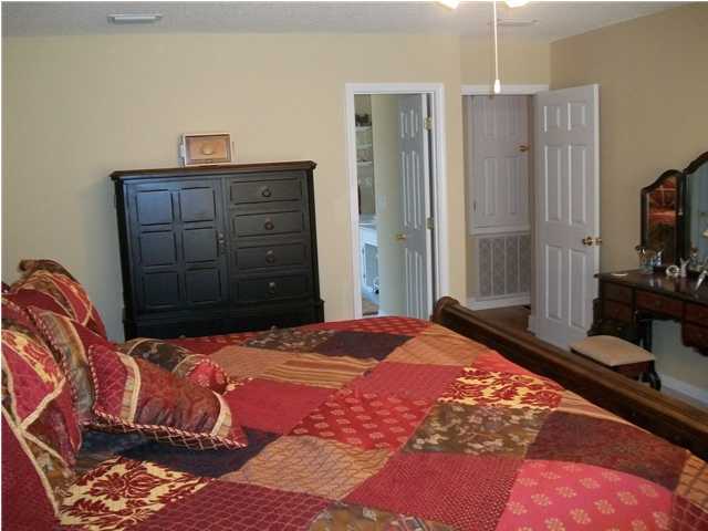660 Randall Roberts Road Fort Walton Beach, FL 32547 - Photo 17 of 27 Gallery Image 17