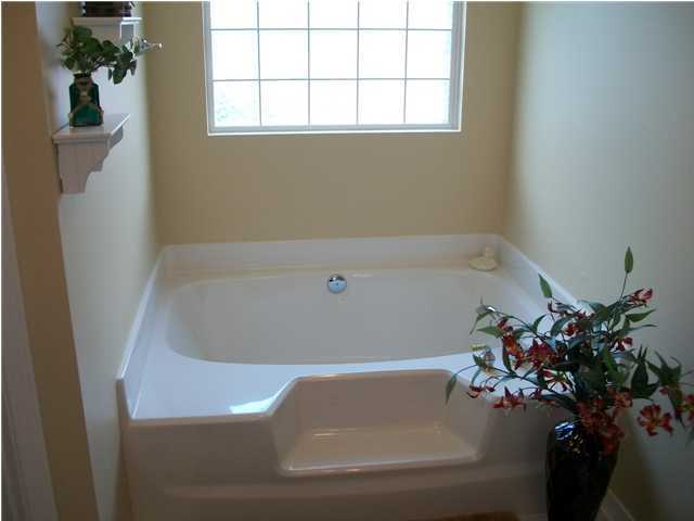 660 Randall Roberts Road Fort Walton Beach, FL 32547 - Photo 18 of 27 Gallery Image 18