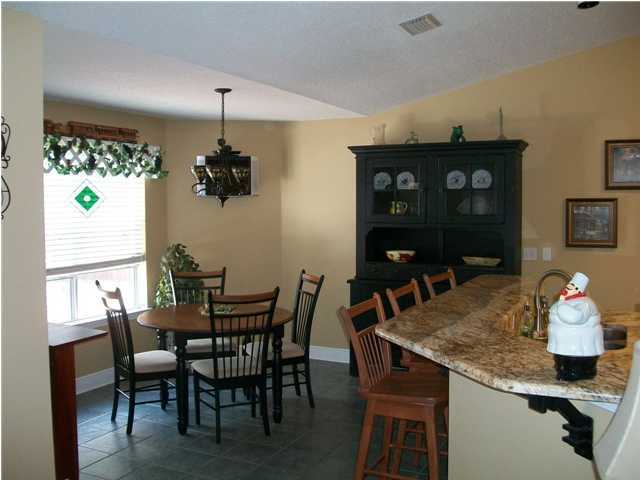 660 Randall Roberts Road Fort Walton Beach, FL 32547 - Photo 4 of 27 Gallery Image 4