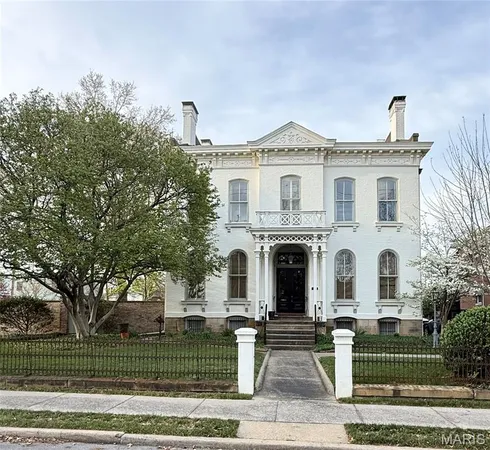 $699,900 | 826 Themis Street, Cape Girardeau, MO 63701