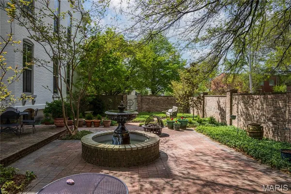 $699,900 | 826 Themis Street, Cape Girardeau, MO 63701