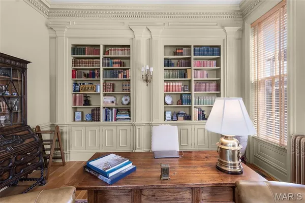 $699,900 | 826 Themis Street, Cape Girardeau, MO 63701