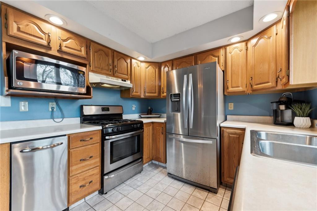 541 Gardner Road Hidden Valley, PA 15502 - Photo 7 of 38 Gallery Image 7