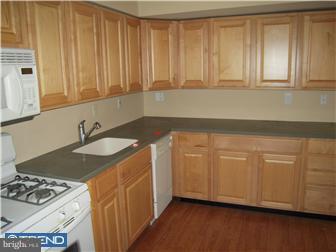 443 Newton Road Hatboro, PA 19040 - Photo 3 of 6 Kitchen