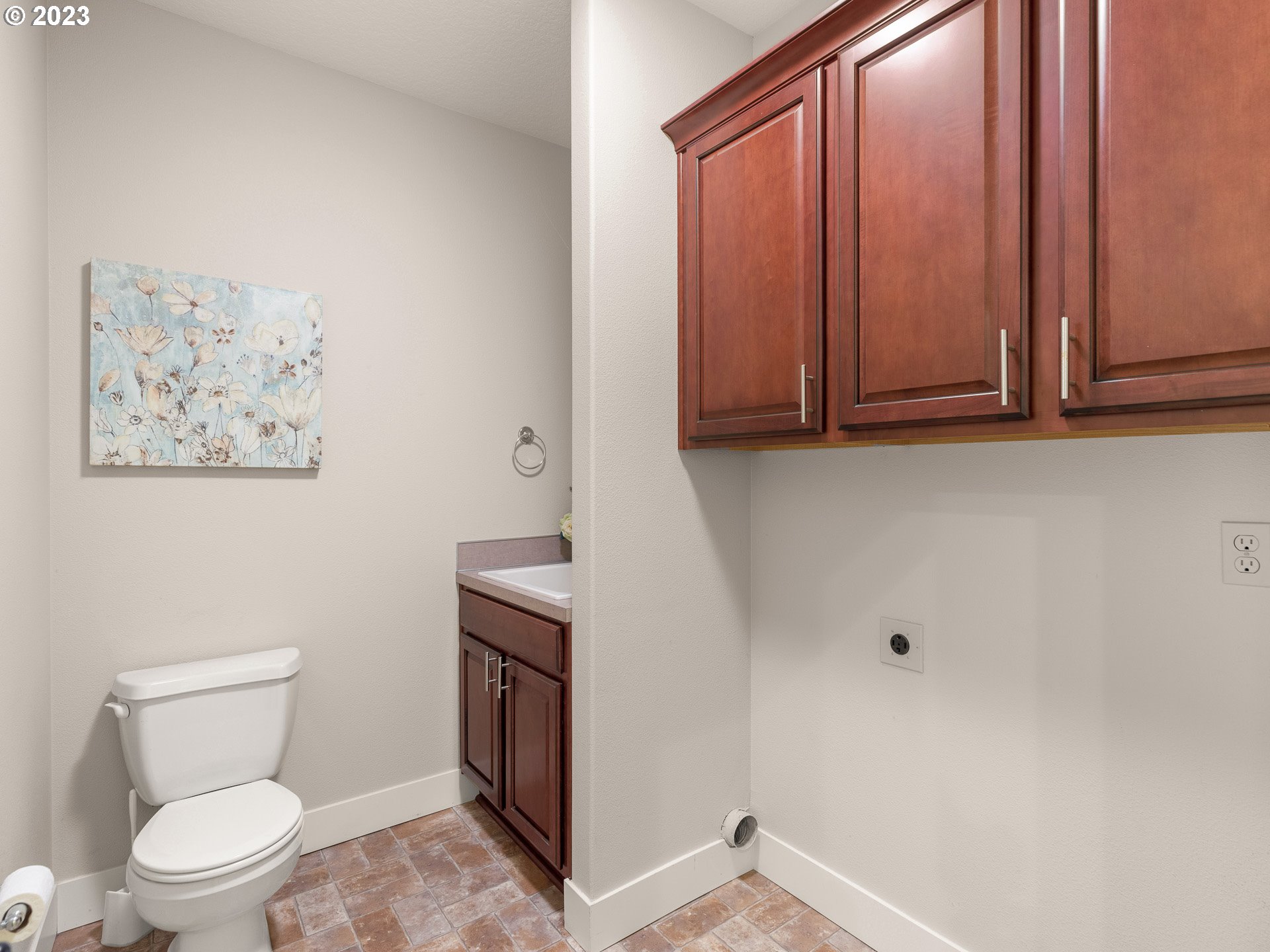 23865 Northeast Larkins Road Newberg, OR 97132 - Photo 36 of 48 Gallery Image 36