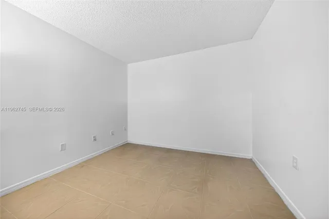 $2,500 | 5091 Northwest 7th Street, Unit 703, Miami, FL 33126