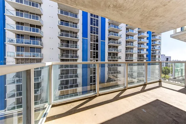 $2,500 | 5091 Northwest 7th Street, Unit 703, Miami, FL 33126