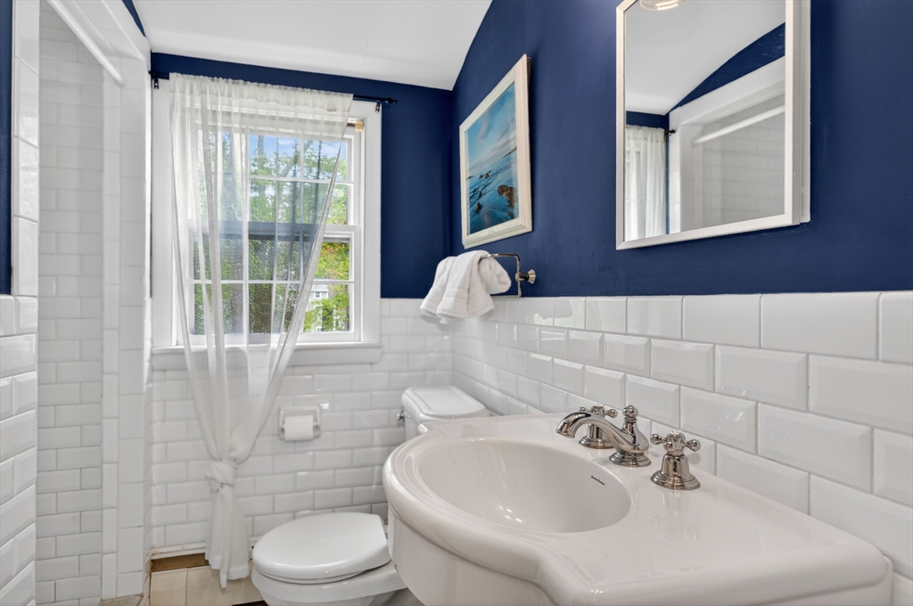 12 Chadwick Road Burlington, MA 01803 - Photo 22 of 40 Gallery Image 22