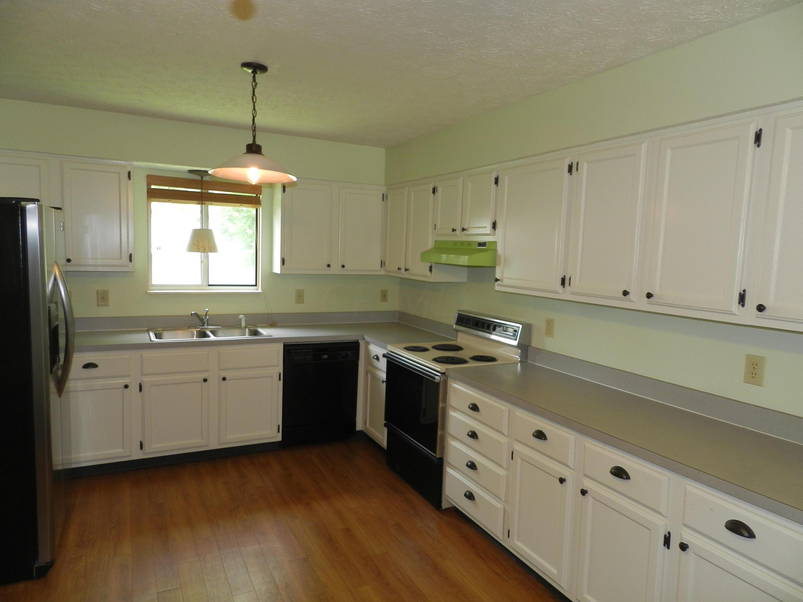 5449 Spring Hill Road Grove City, OH 43123 - Photo 7 of 15 Gallery Image 7