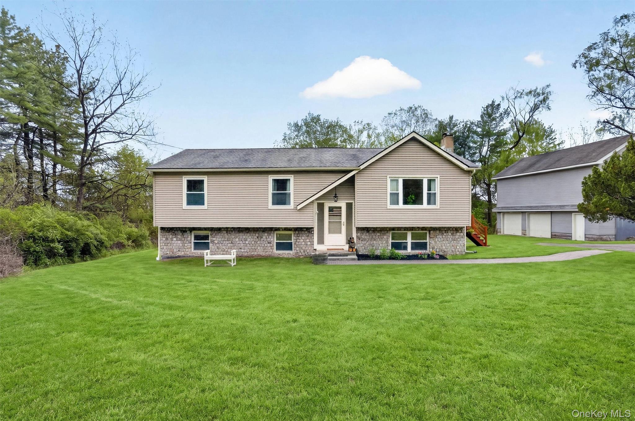 492 Newport Bridge Road Pine Island, NY 10969 - Photo 1 of 48
