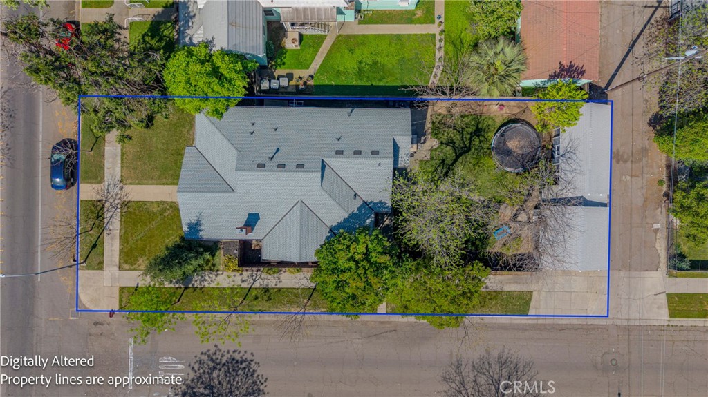303 West 21st Street Merced, CA 95340 - Photo 13 of 52 an aerial view of a house